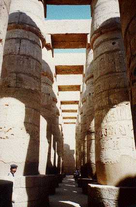 {View down hypostyle hall
- extremely large pilars}